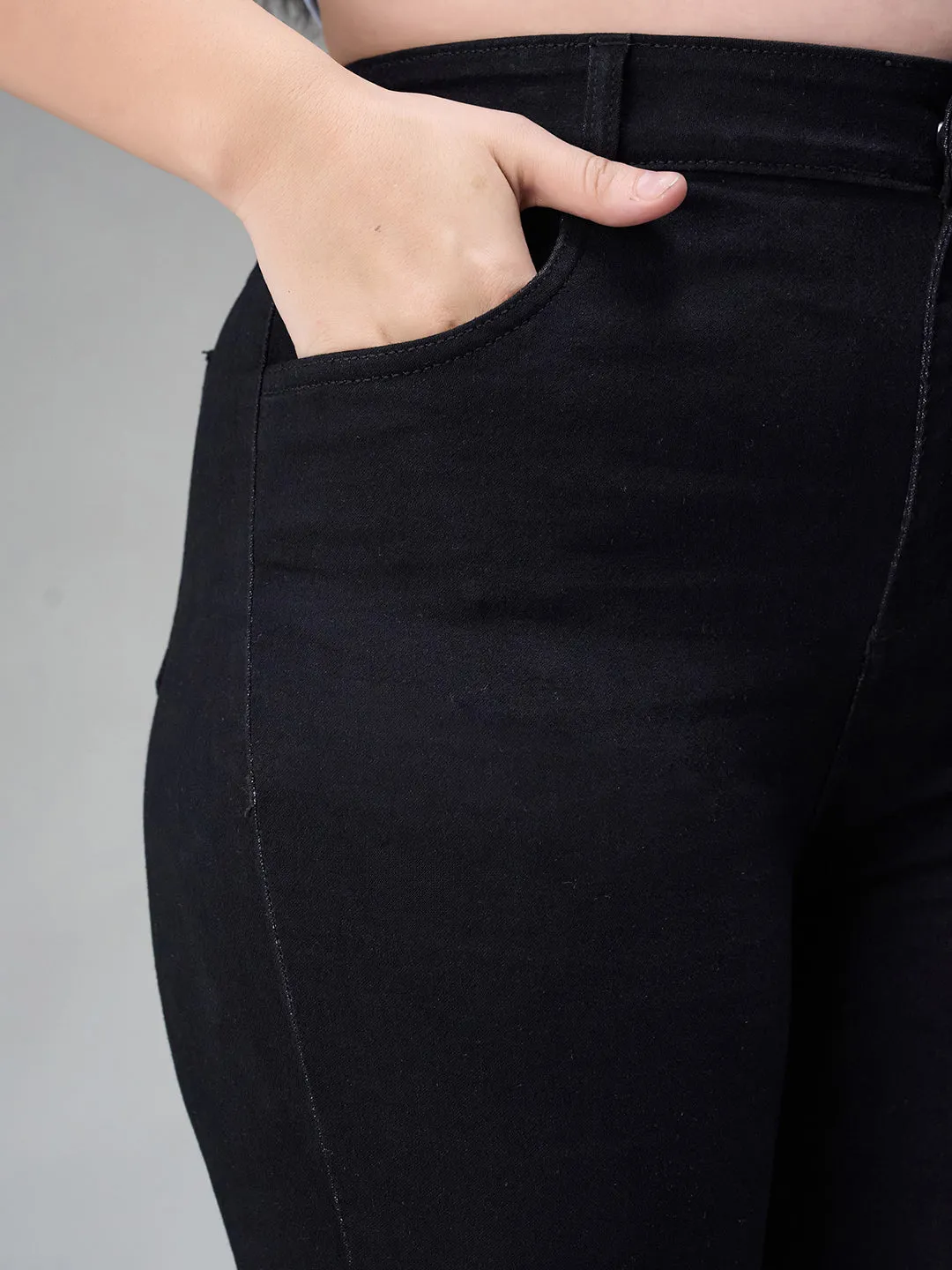 24/7 comfort Women's Black Skinny Fringed Detailing High Rise Solid Cropped Stretchable Denim Jeans