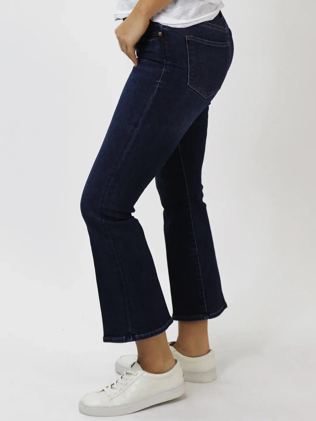 Jeanne Super HR Cropped Flare - Richmond