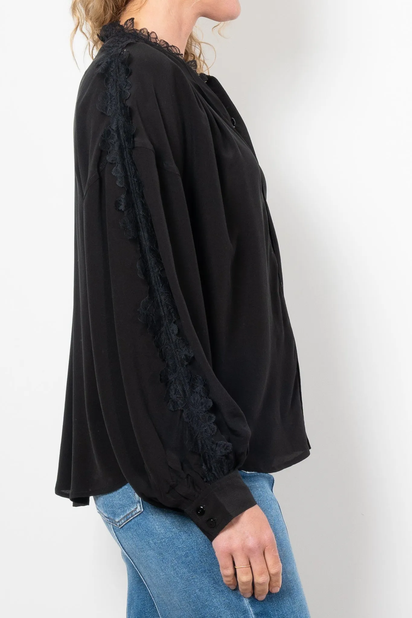 M.A. Dainty Camilla Shirt