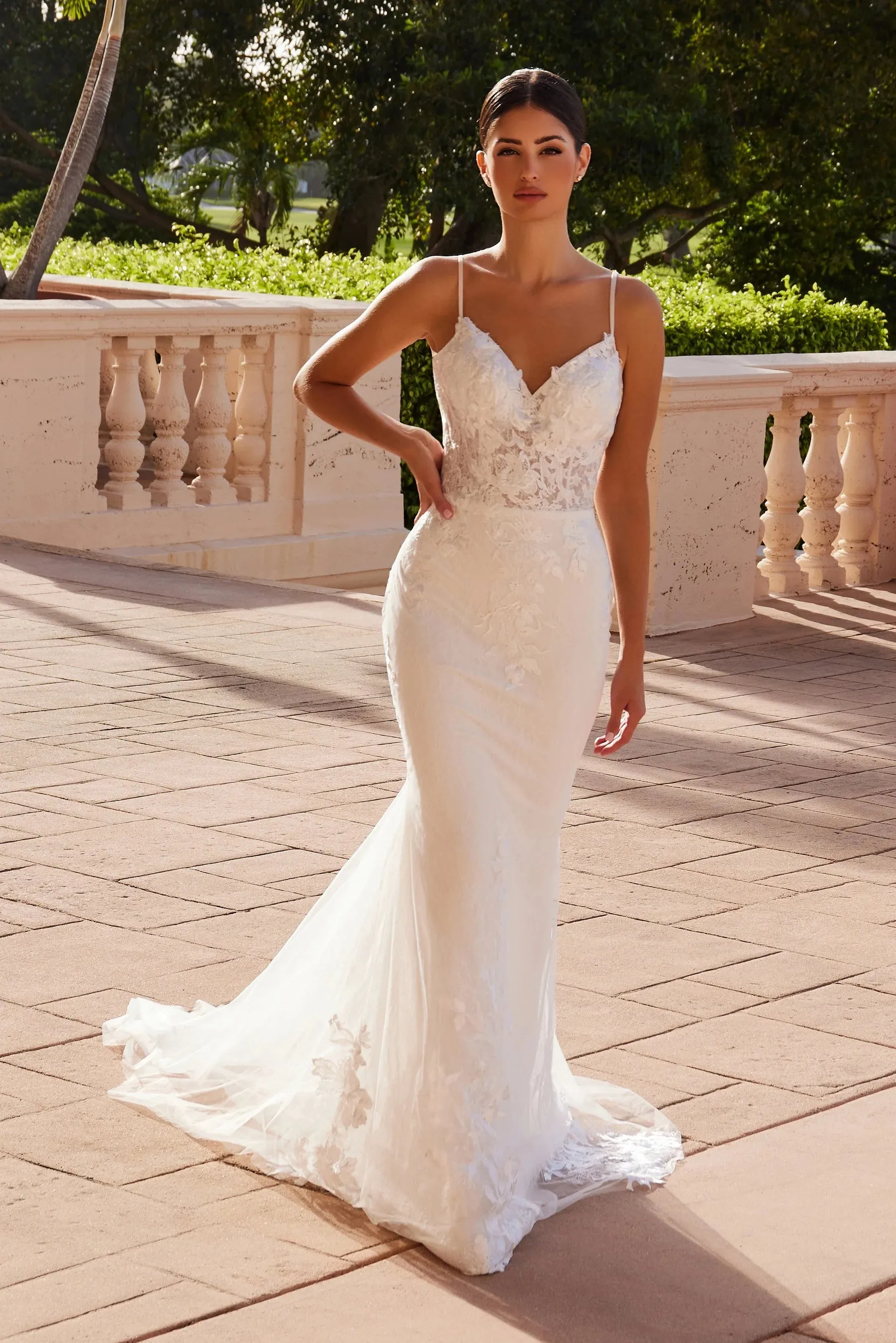 NOX ANABEL JW239 Fitted V-Neck Applique Bridal Gown