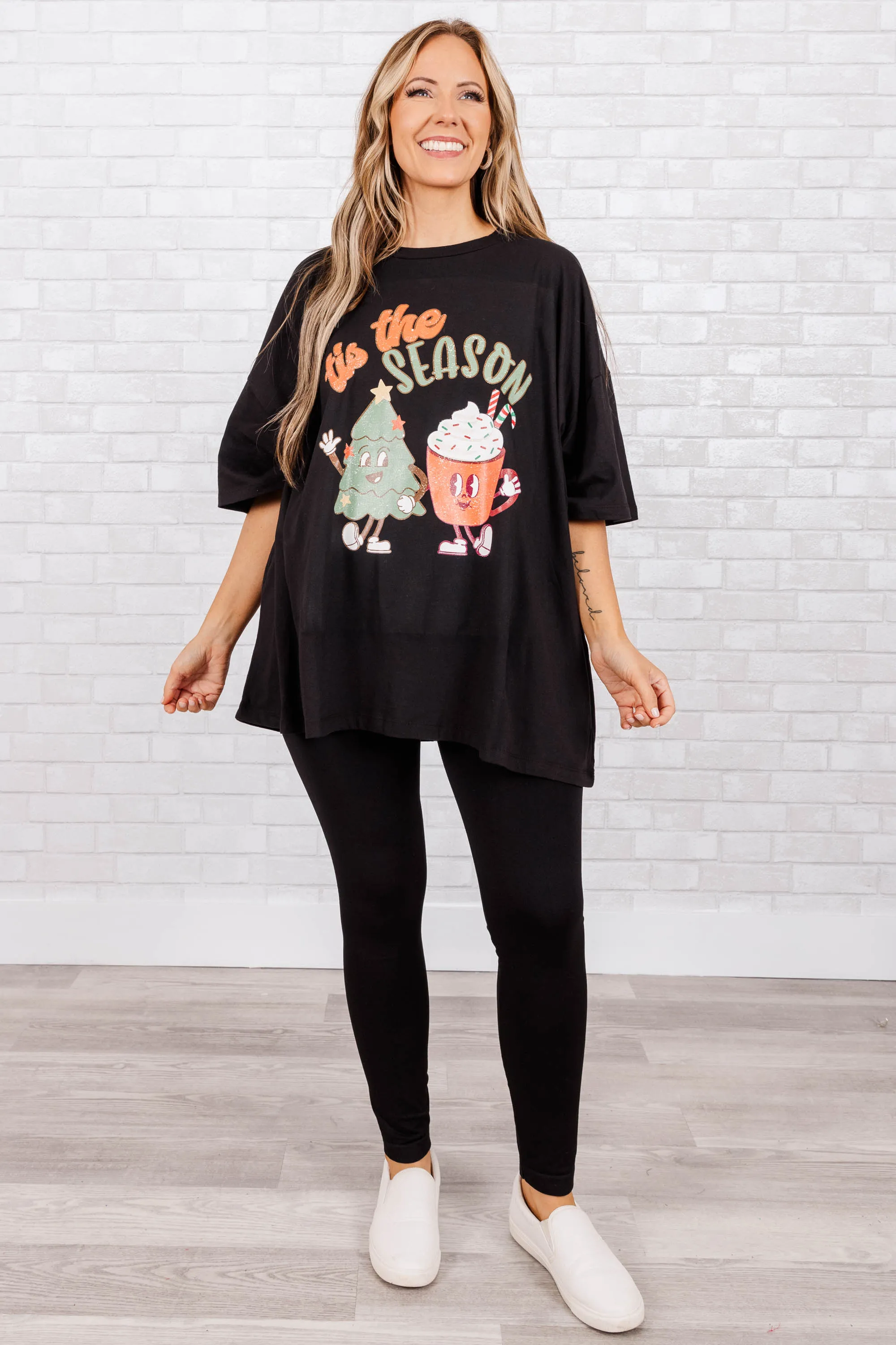 Season of Friends Boyfriend Tee, Black