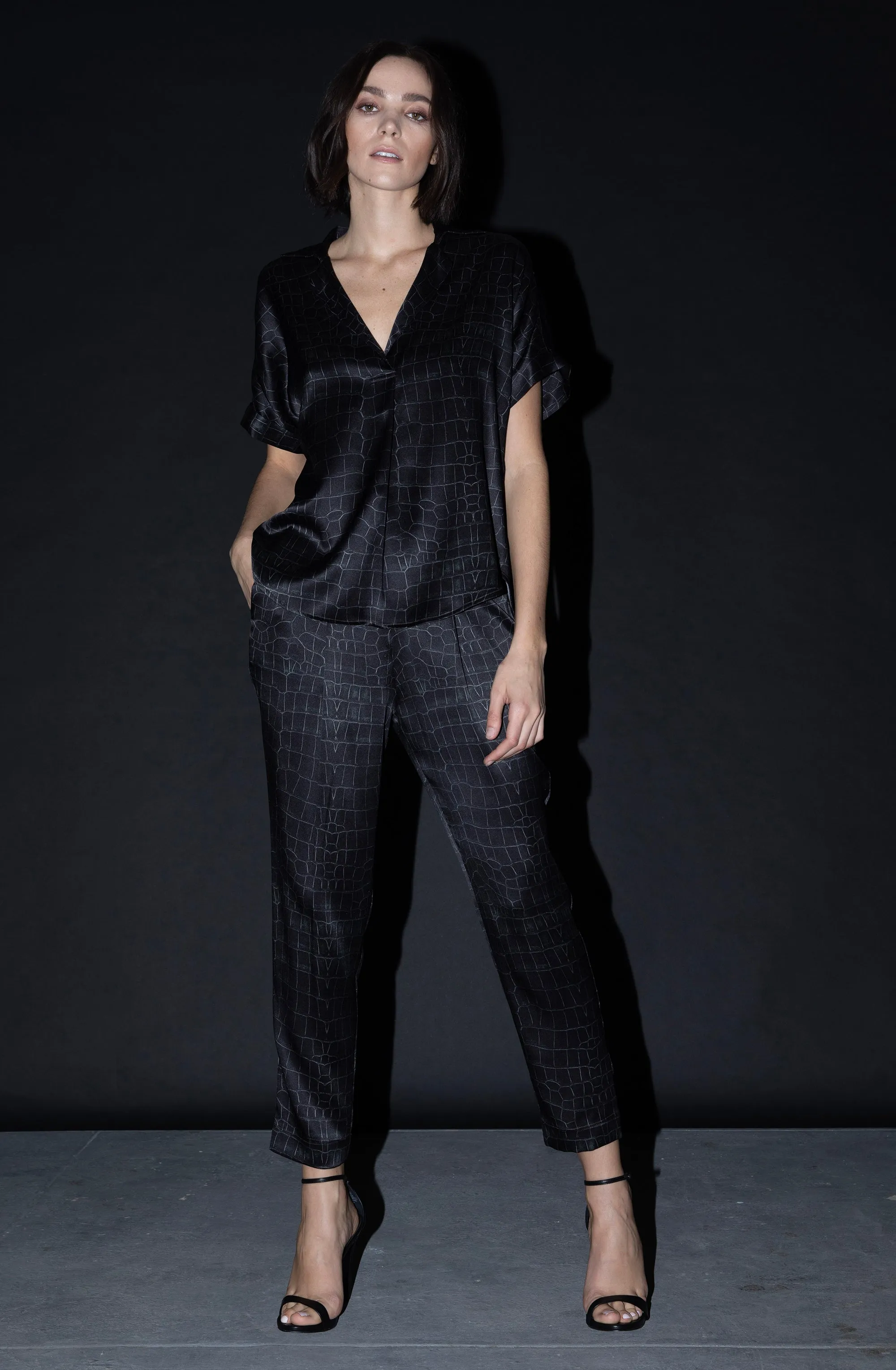 Short Sleeve Blouse   Black Croc