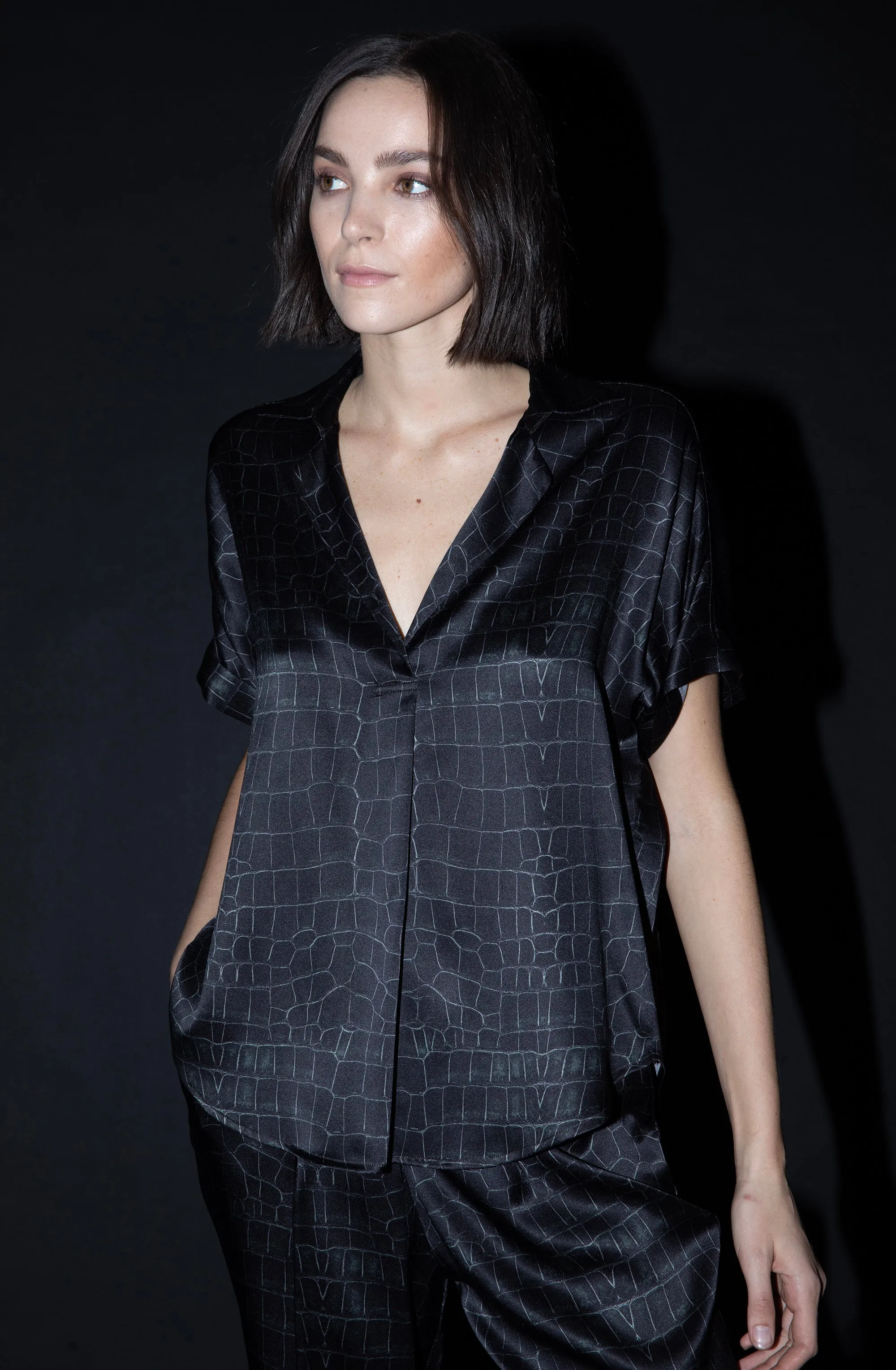 Short Sleeve Blouse   Black Croc