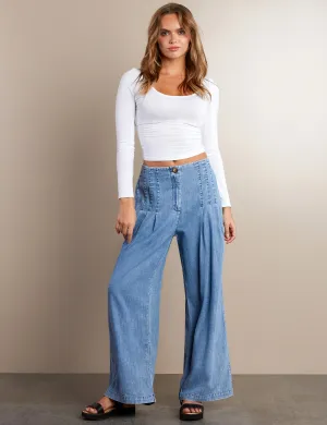 Soft Pleated Pants
