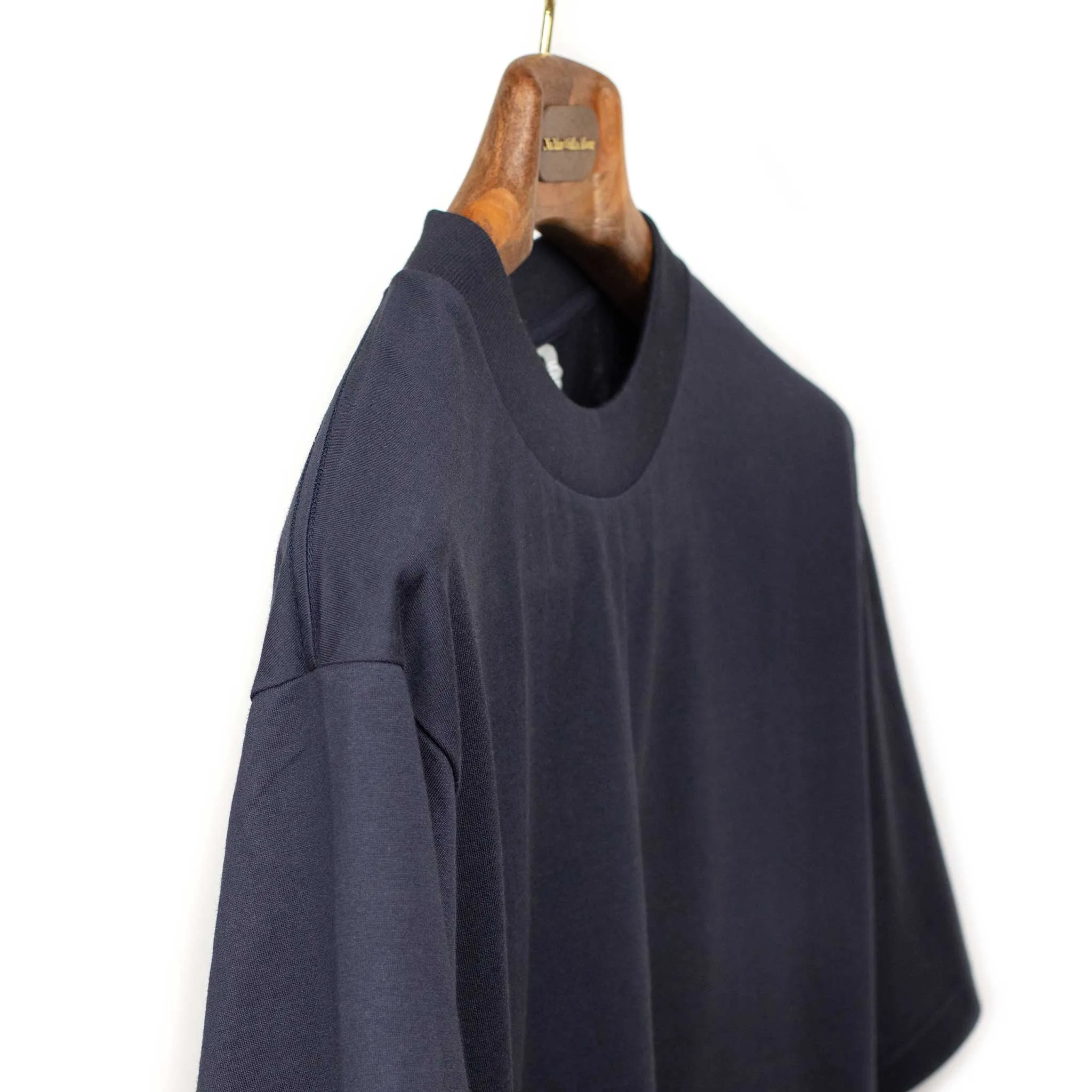 Suvin Supima tube tee in navy cotton