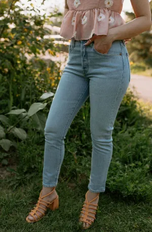 The 501 Skinny by Levi's - Tango Light Wash